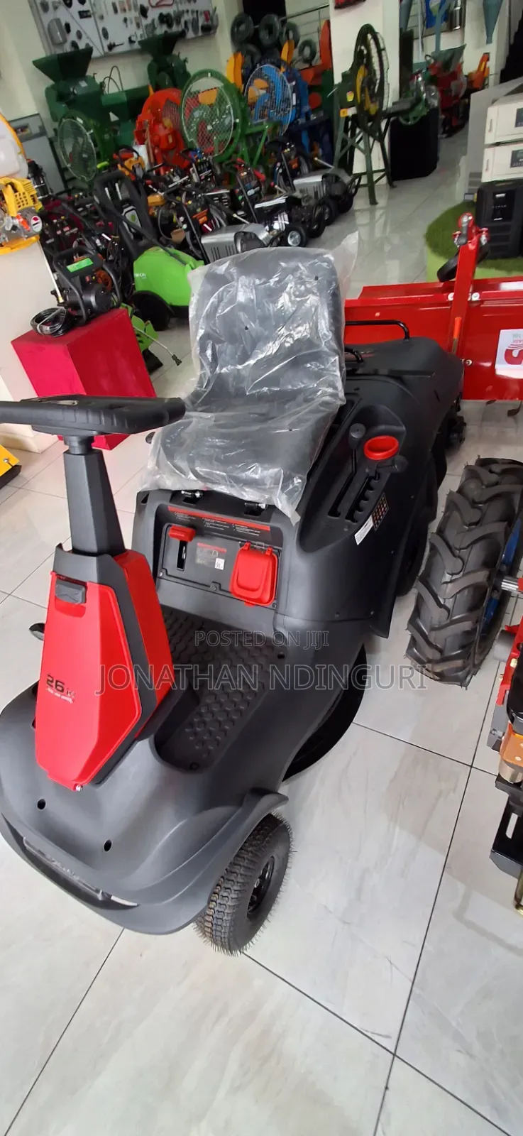 Ride-on Lawn Mower – Professional Landscape Maintenance Machine