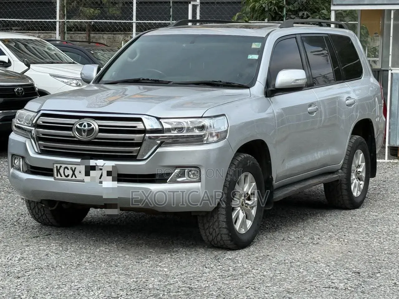 Toyota Land Cruiser 2012 Silver