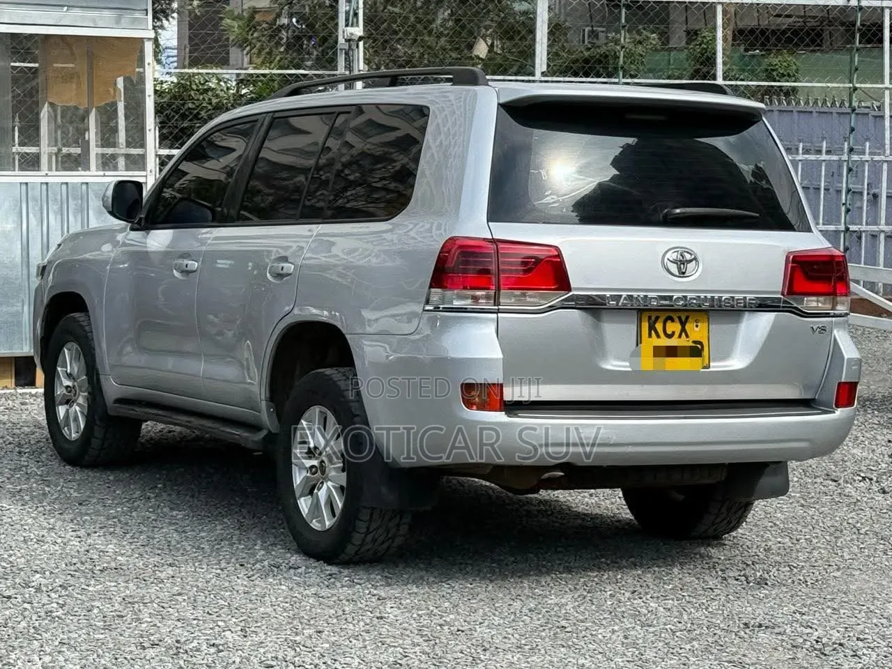 Toyota Land Cruiser 2012 Silver