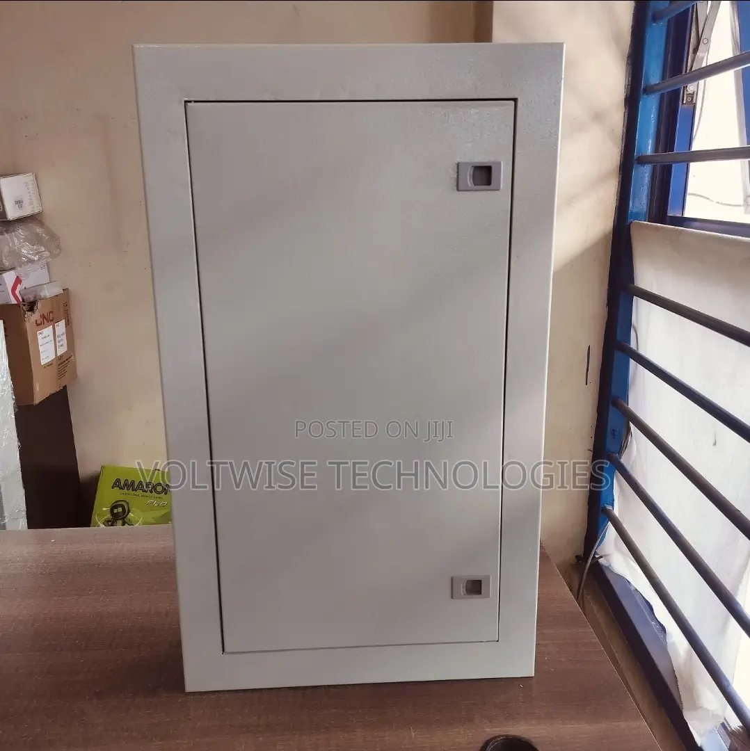 6 Way Three Phase Distribution Board (Tpn Db)