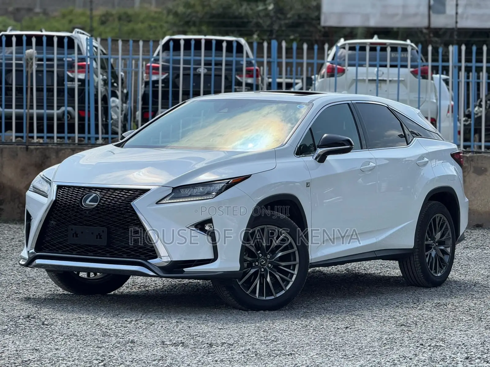 Lexus RX 300 4WD 2019 White