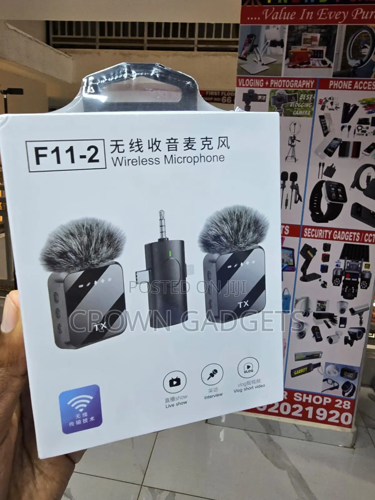 F11-2 Dual Wireless Microphone With 3 in 1 Receiver