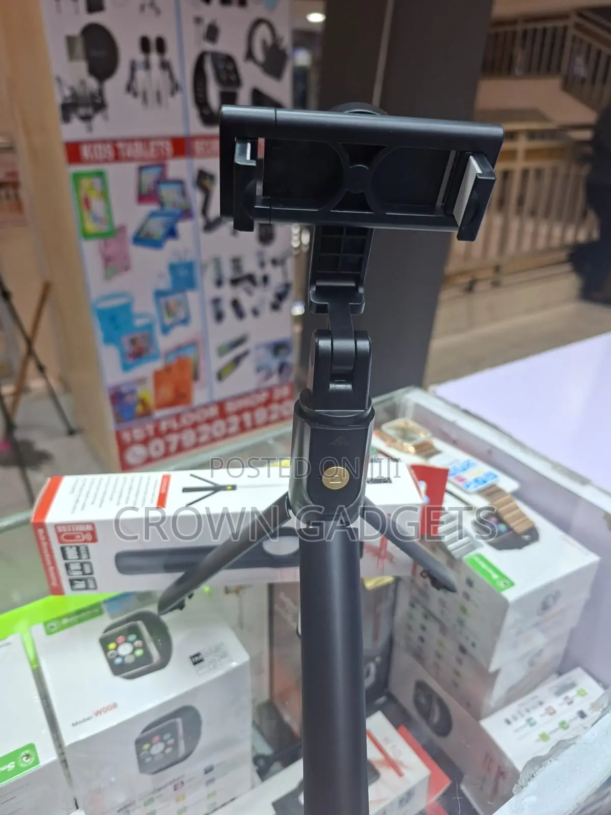 Wireless Selfie Stick for iPhone Android Smartphones