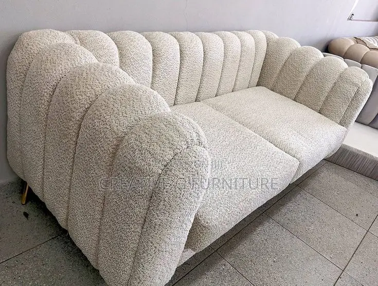Modern 3-Seater Sofa – Elegant Scallop Design