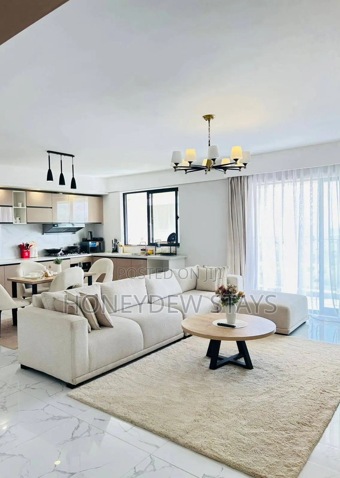 Furnished 3bdrm Apartment in Apple Tree Apartment, Hotel 67 Area