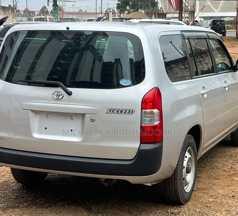 Toyota Succeed 2019 Silver