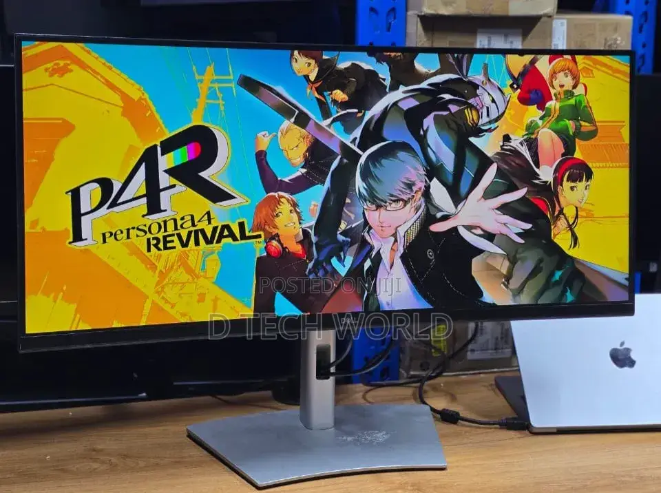 Dell 
 P3421w
 3440 X 1440 ,60hz
Usb-C: 65w Power Delivery