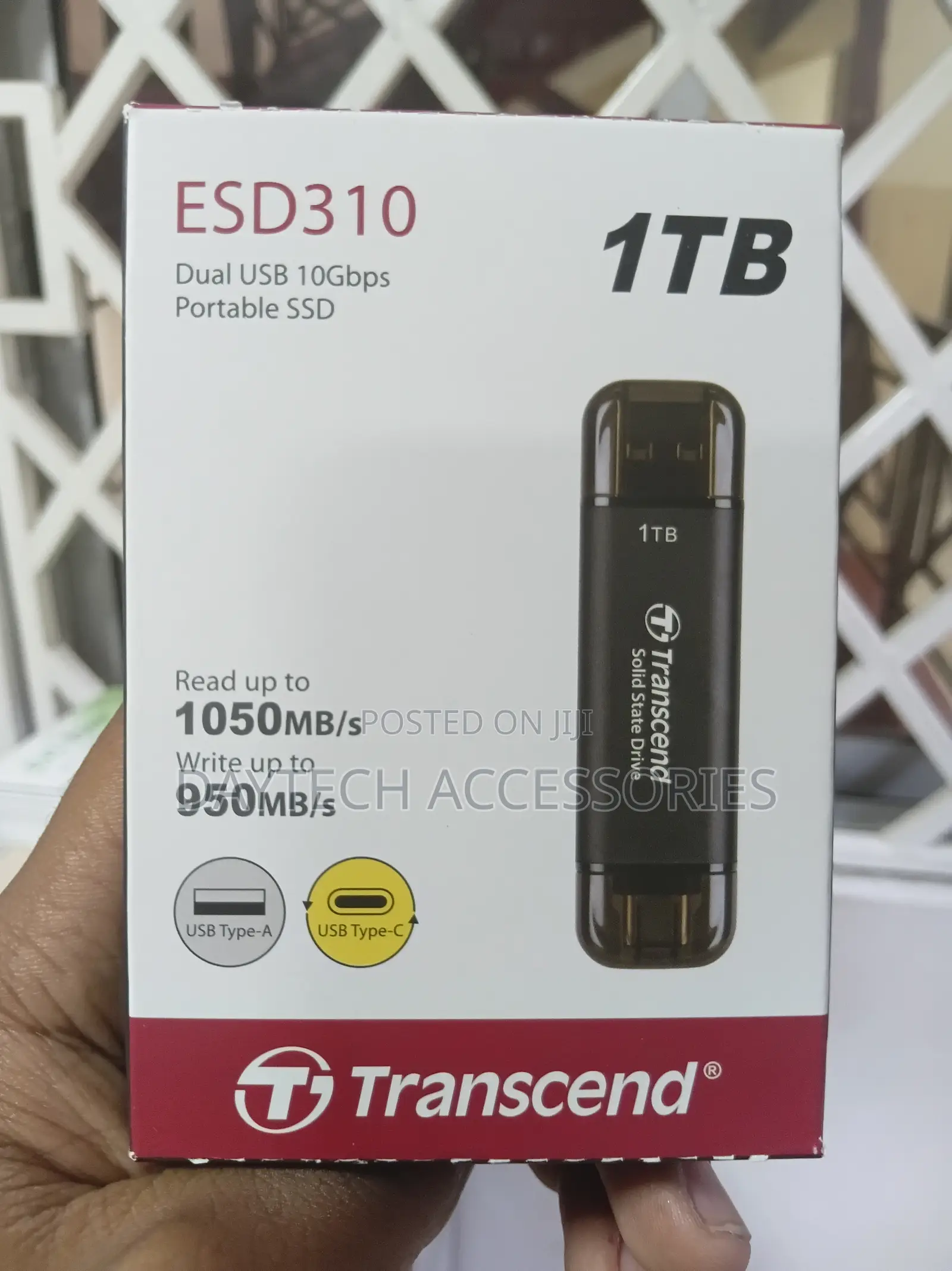 This Is a Transcend Esd310c Portable SSD With a 1tb Storage Capacity.