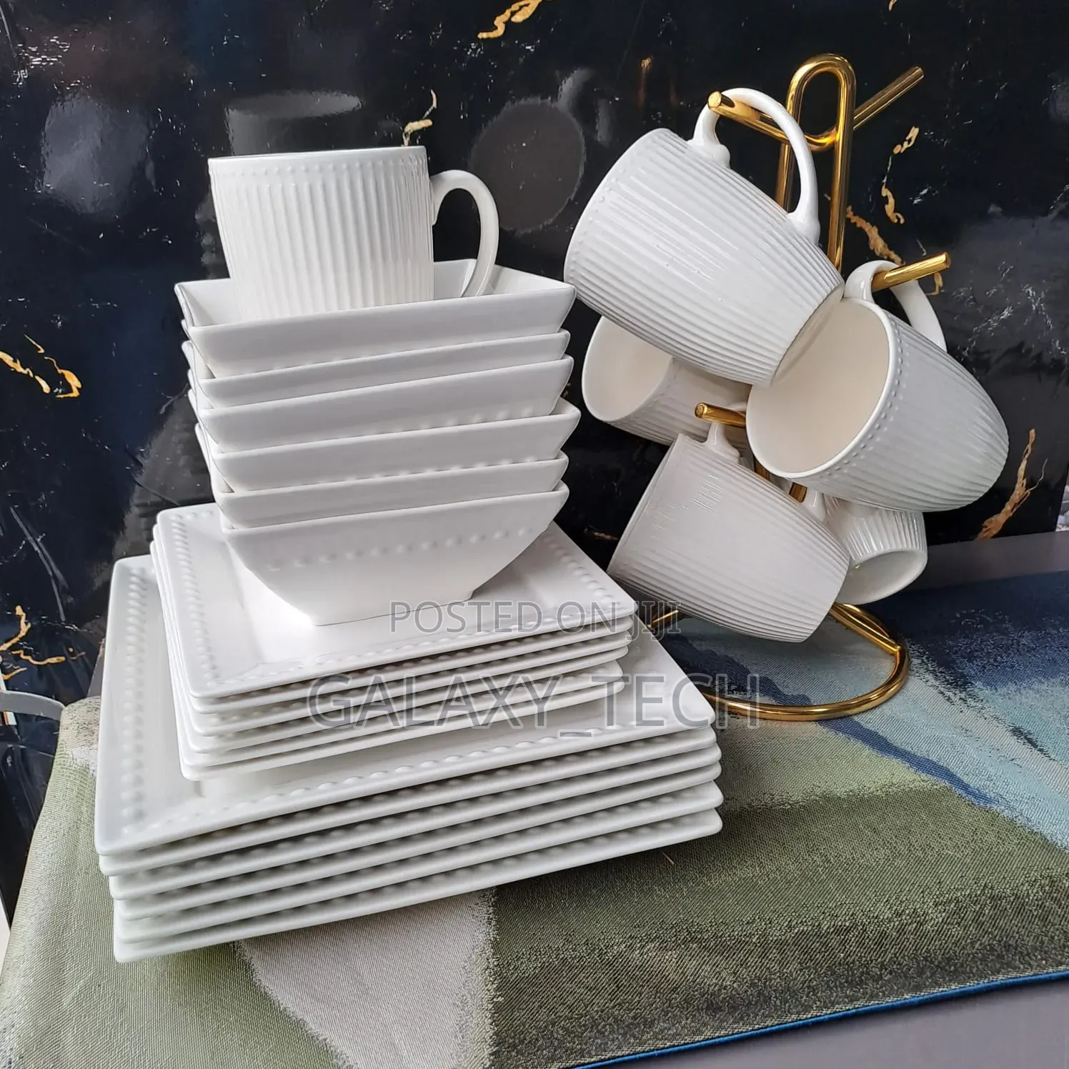 24 PCS Square Dinner Set