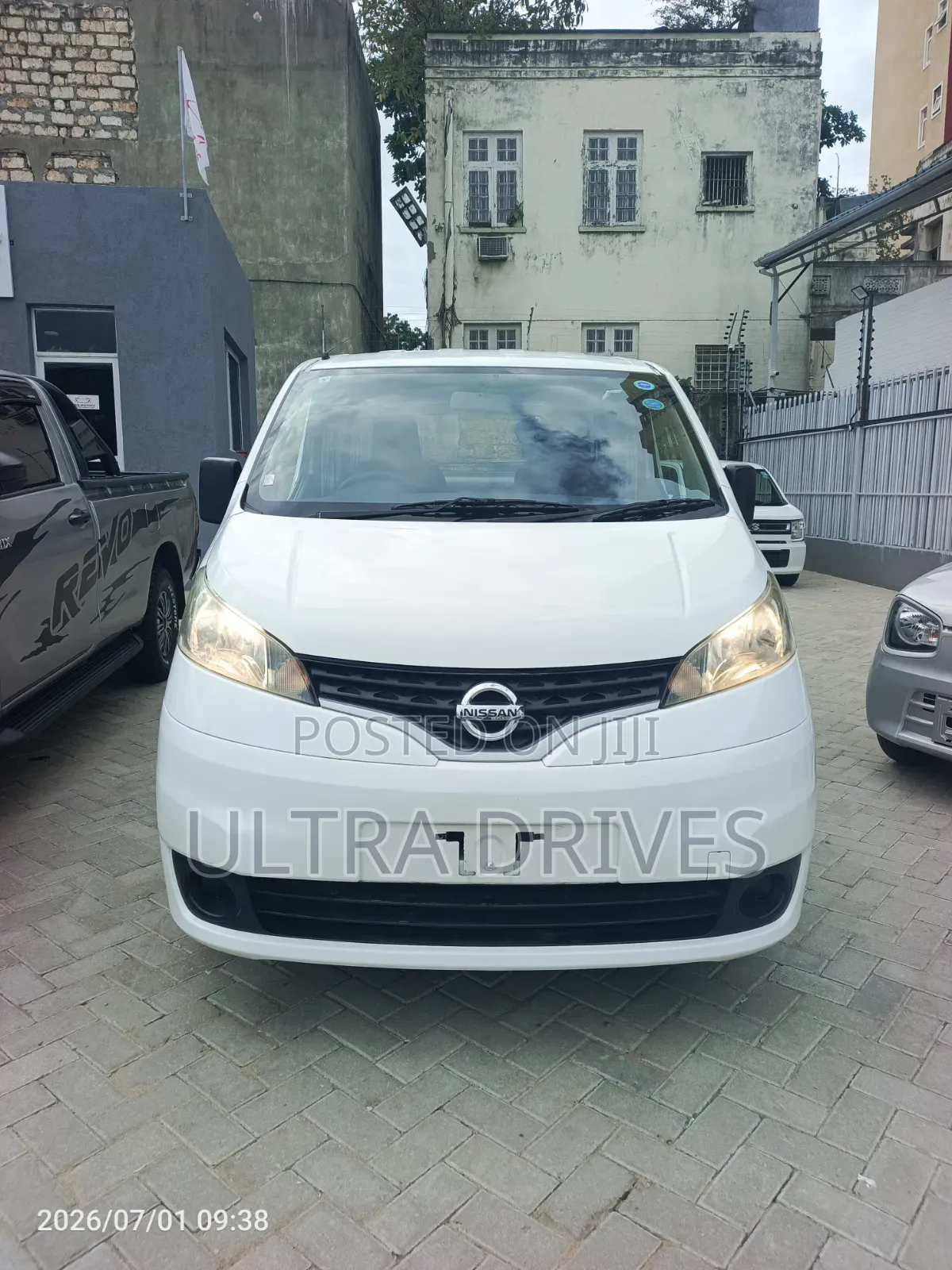 Nissan NV200 2018 White