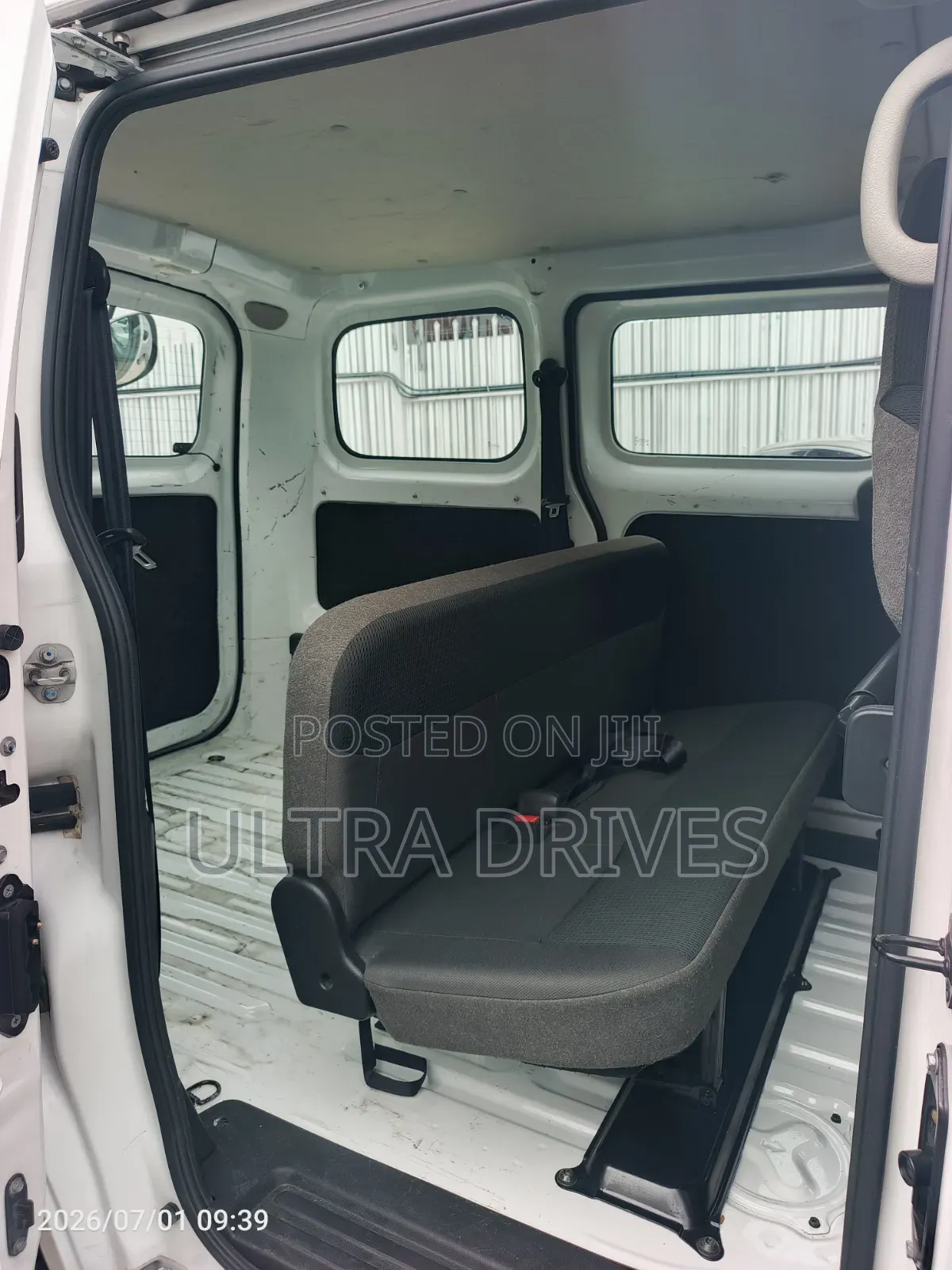 Nissan NV200 2018 White