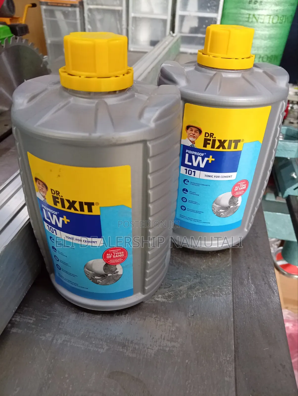 Dr. Fixit Waterproofing Admixture/Improves Concrete Strength