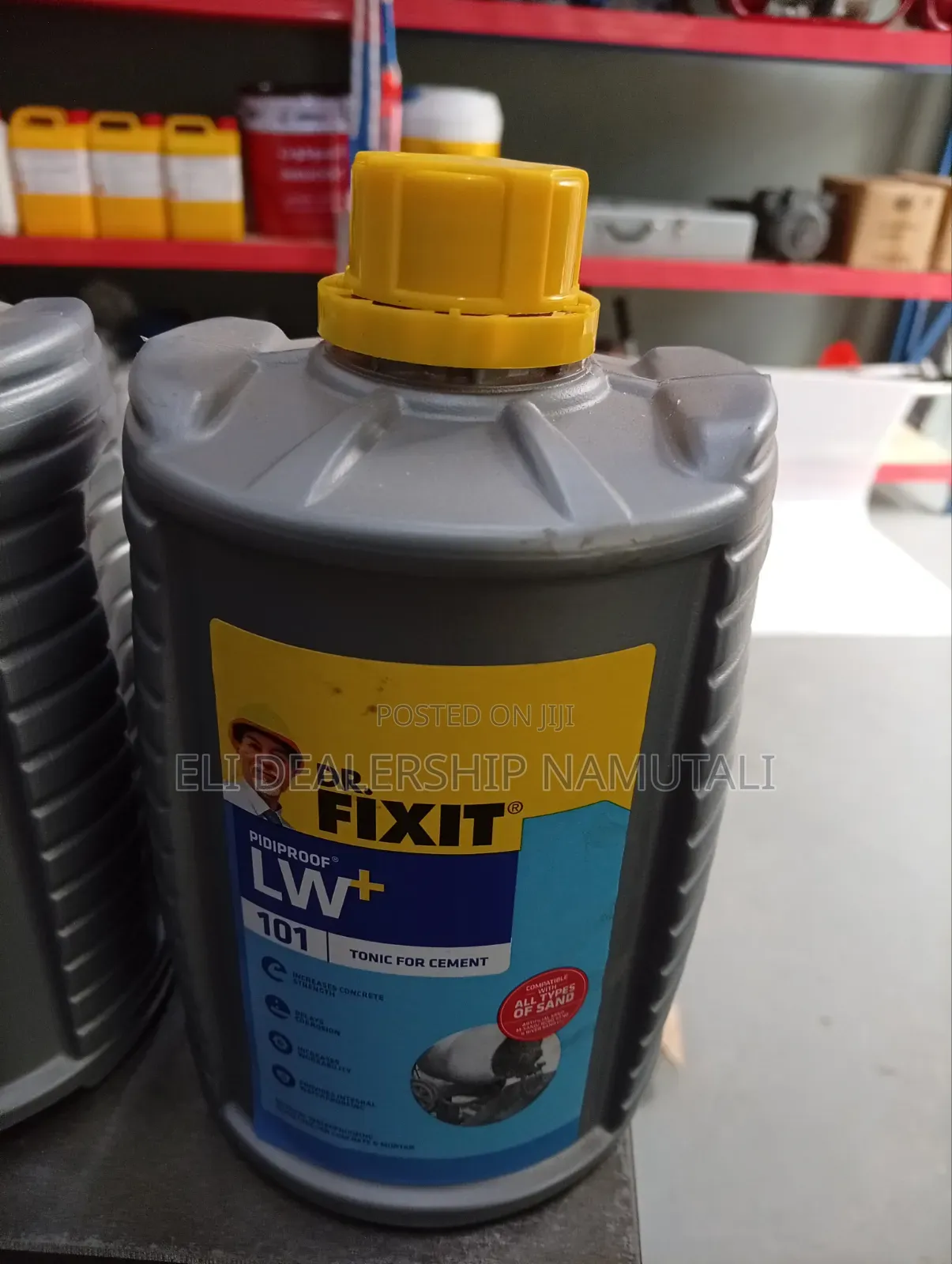 Dr. Fixit Lw+ 101 Waterproof Concrete Admixture/Prevents Dampness