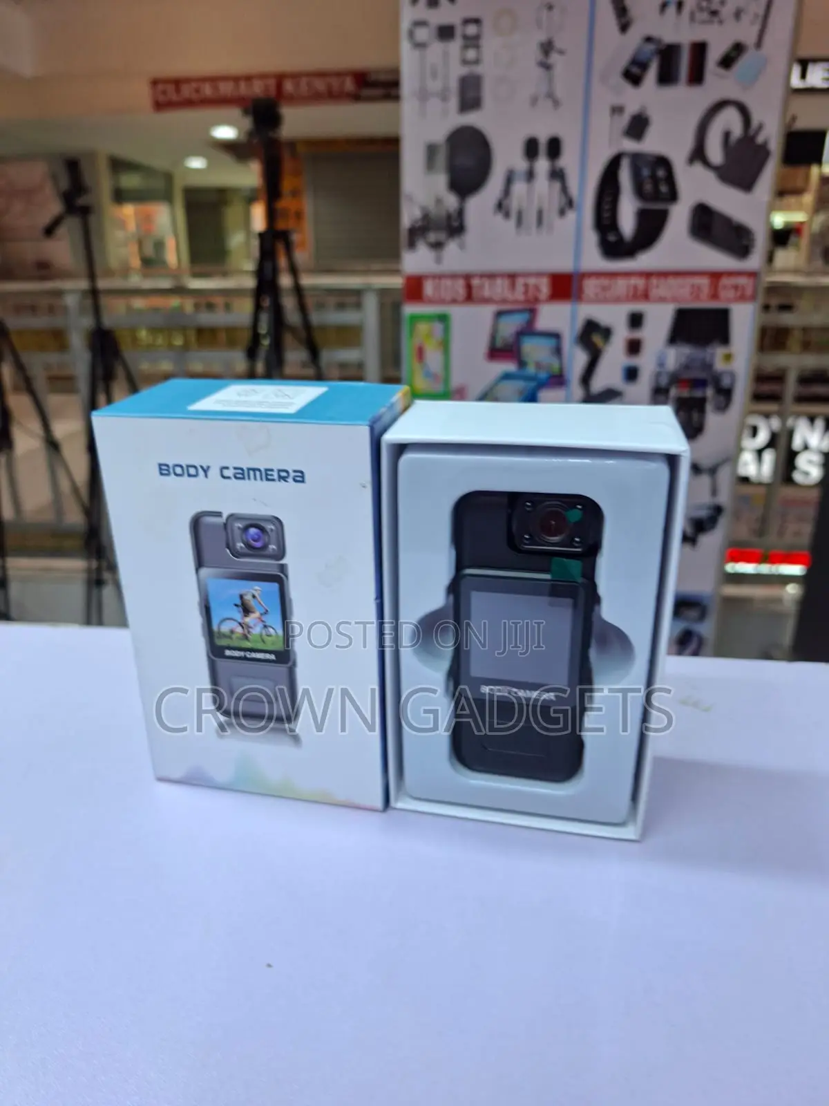 Mini Body Camera With Night Vision and Rotating Lens