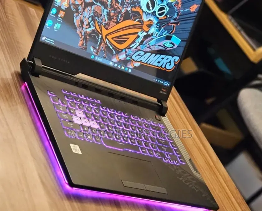 Laptop Asus ROG Strix G15 G512 16GB Intel Core i7 SSD 512GB