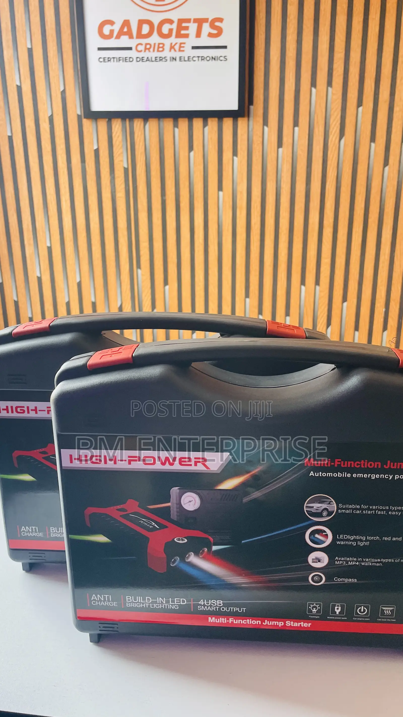 Car Jumpstarter With Air Compressor