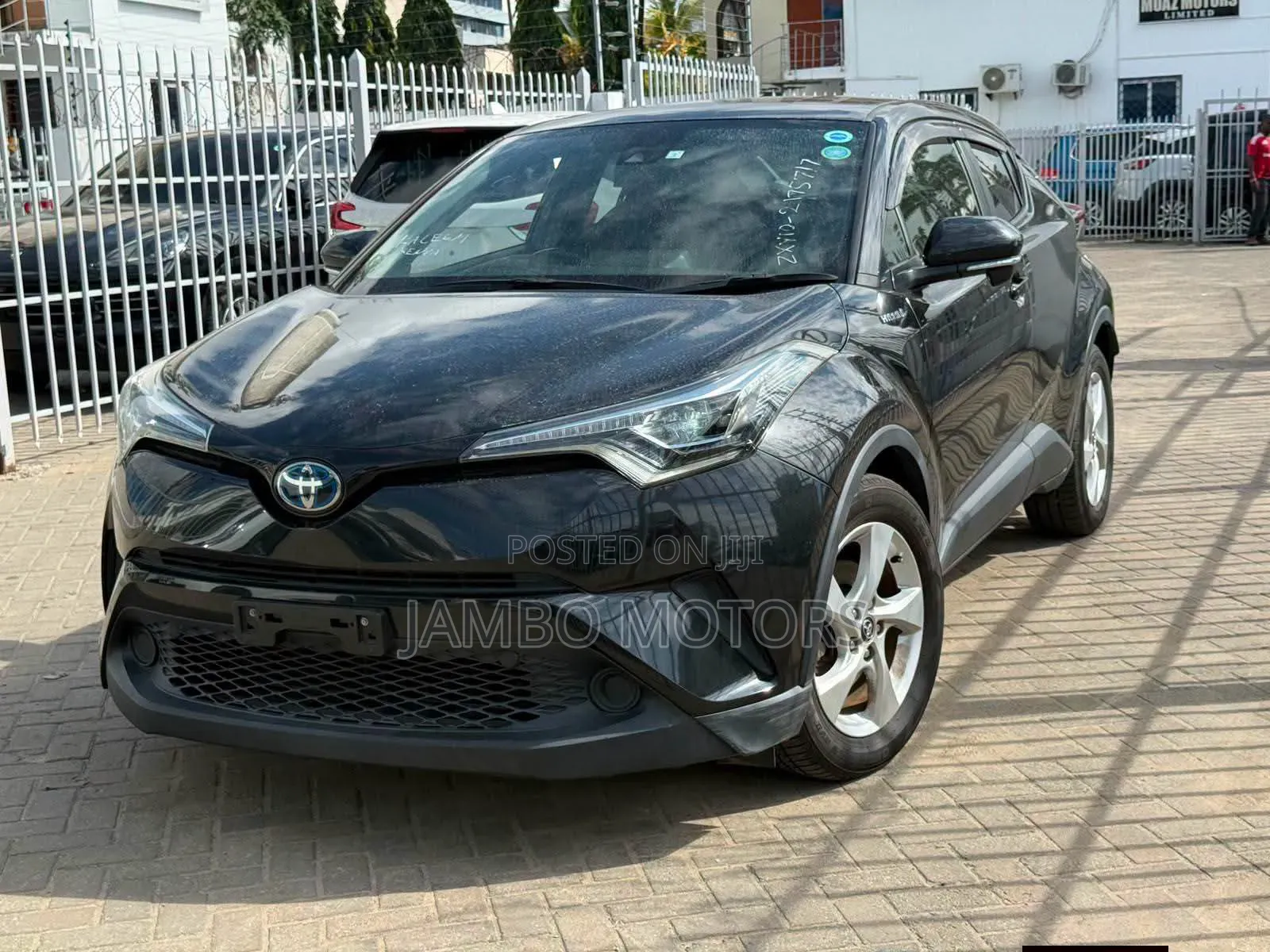 Toyota C-HR LE FWD 2019 Black