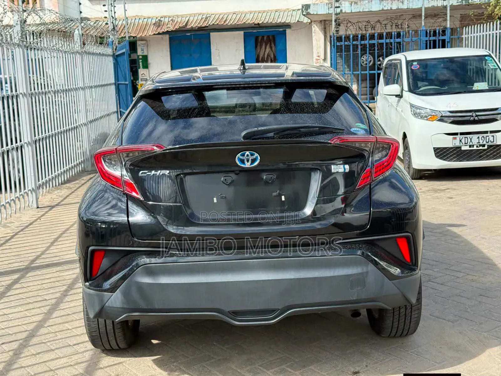 Toyota C-HR LE FWD 2019 Black