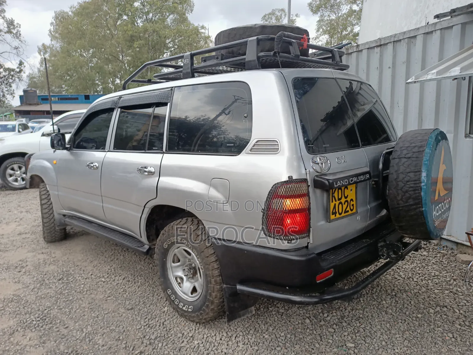 Toyota Land Cruiser 2004 Gray