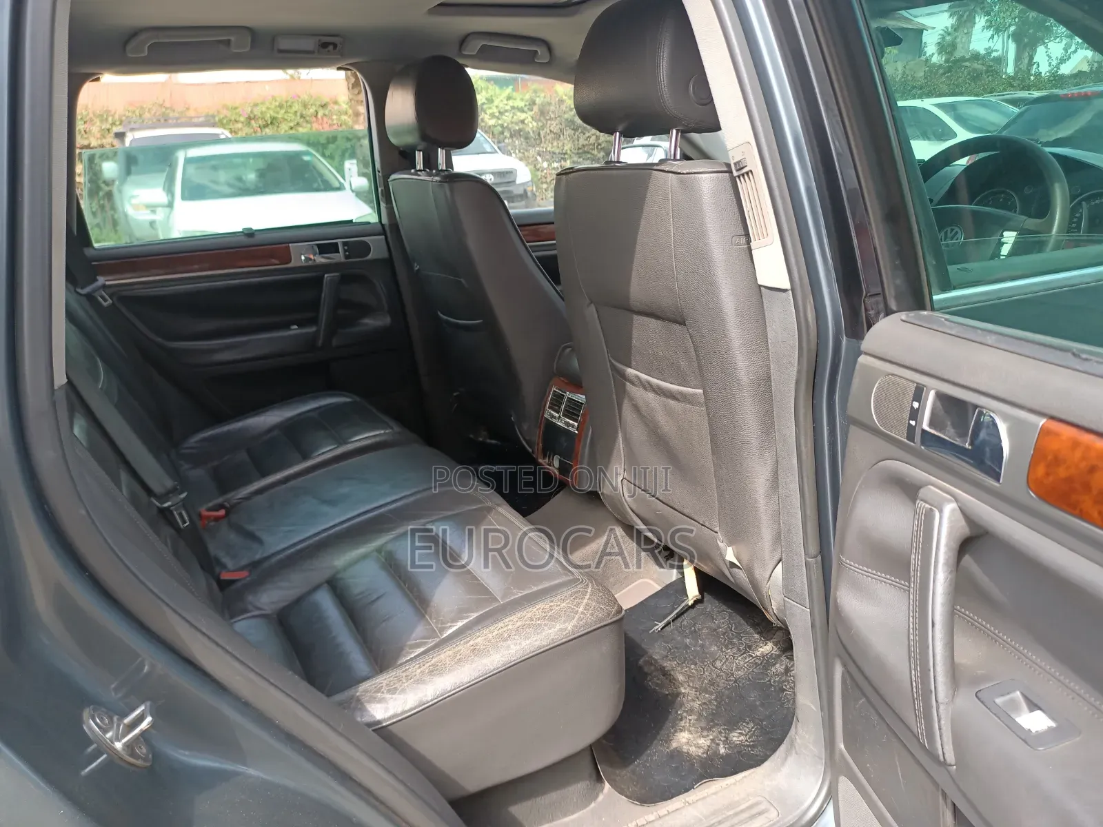 Volkswagen Touareg 2005 Gray