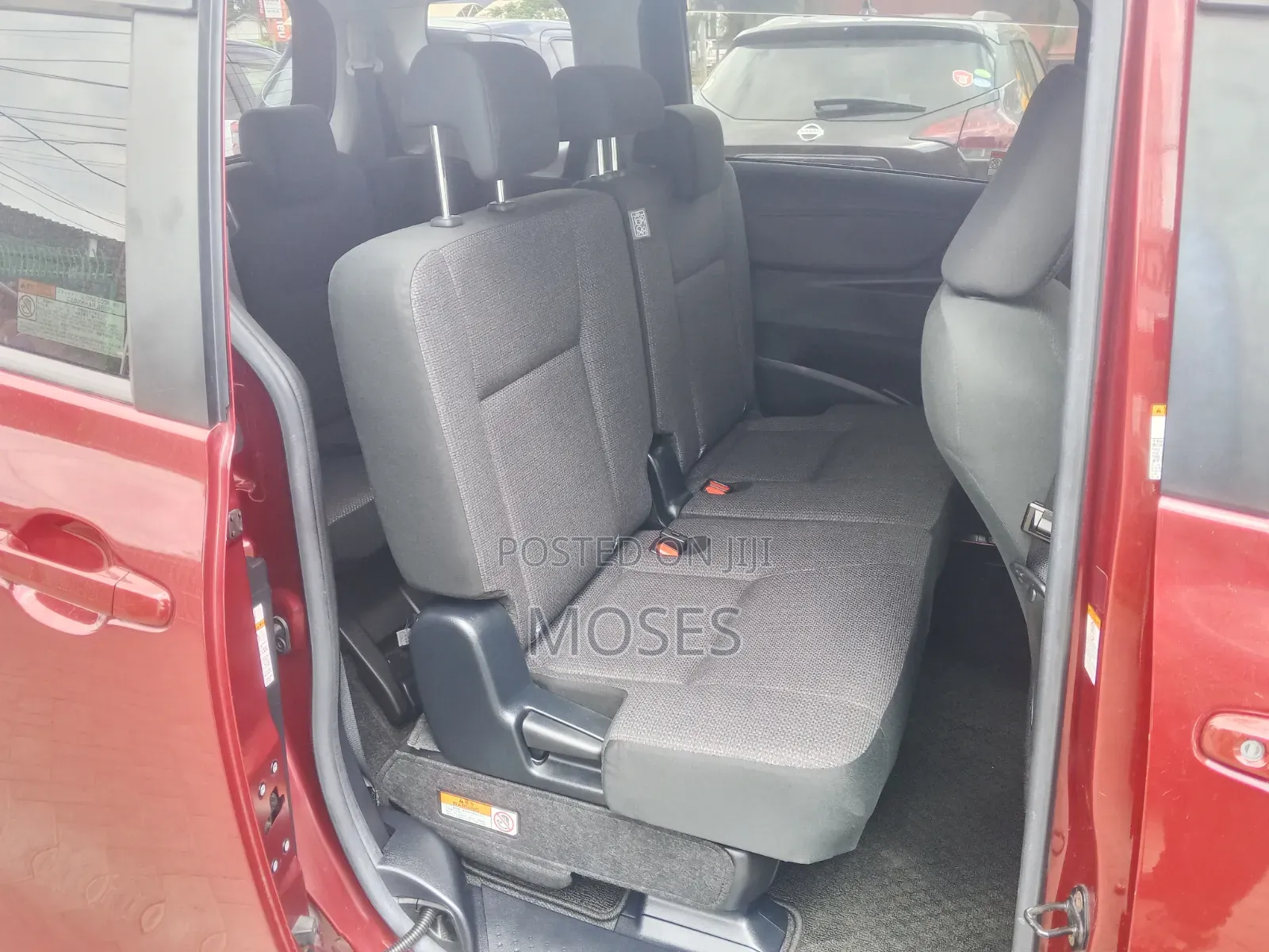 Toyota Sienta 2020 Red