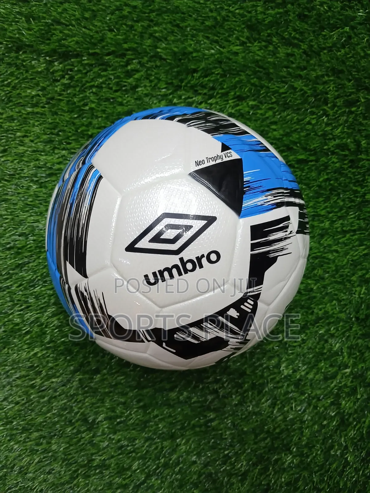 Umbro Neo Trophy VCS Soccer Ball