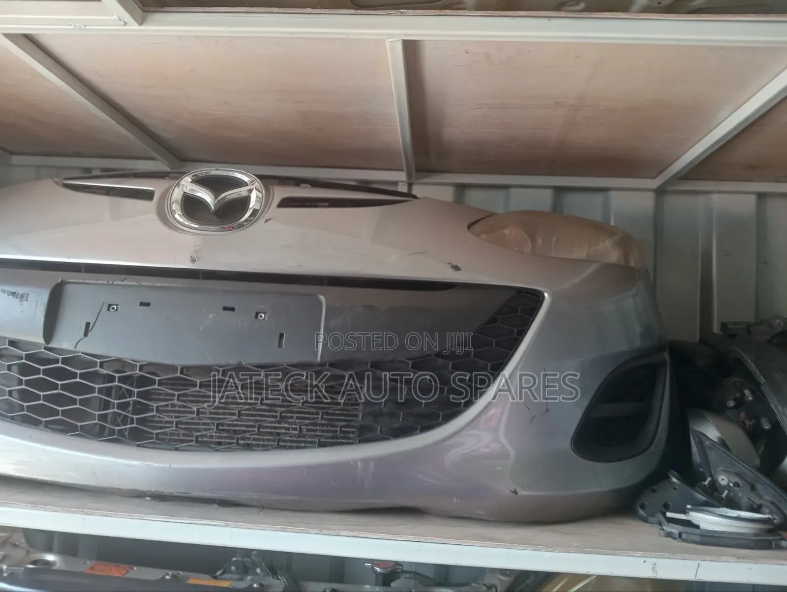 Mazda Demio Nose Cut