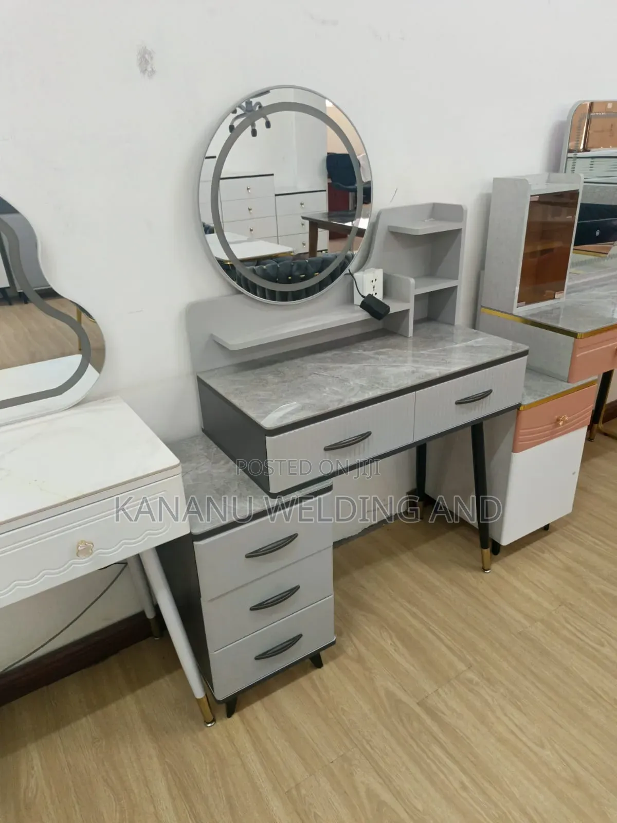 Executive Smart Dressing Table