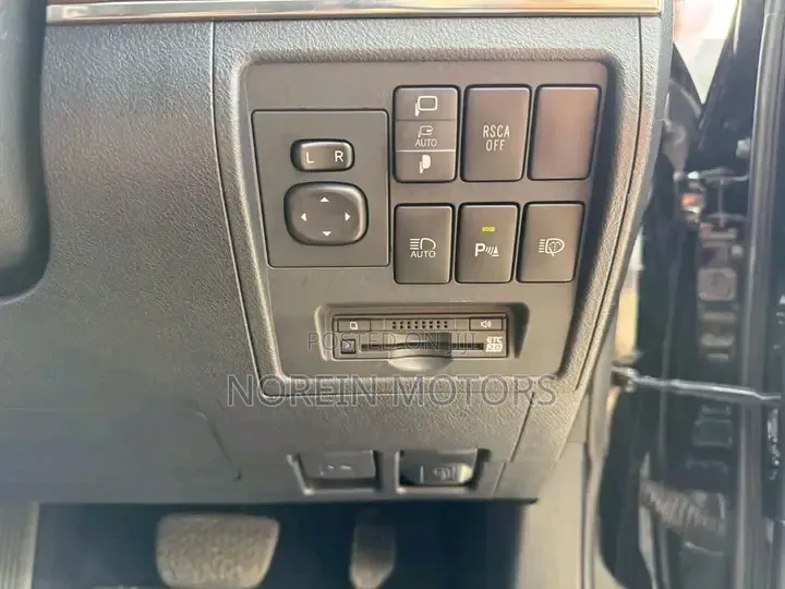 Toyota Land Cruiser 2019 Black