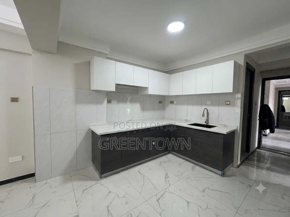 3bdrm Apartment in Tsavorite Gardens, Kilimani for sale
