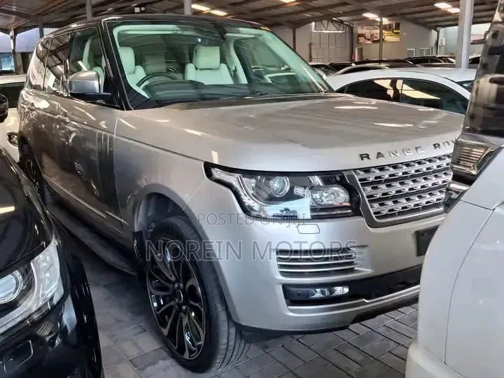 Land Rover Range Rover Vogue 2019 Silver