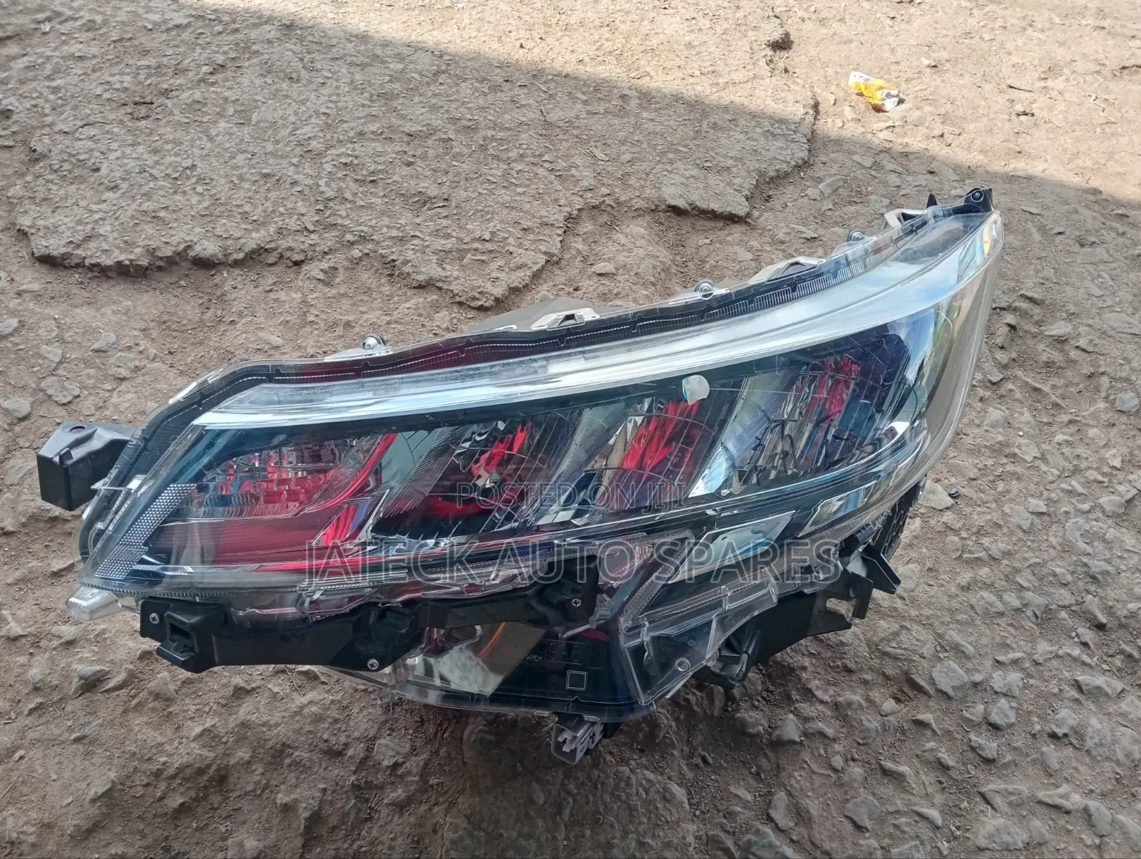 Toyota Noah Headlight 2022