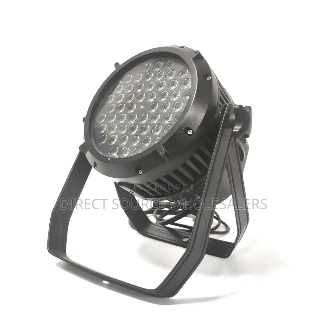 Portable RGBW Waterproof Stage Light