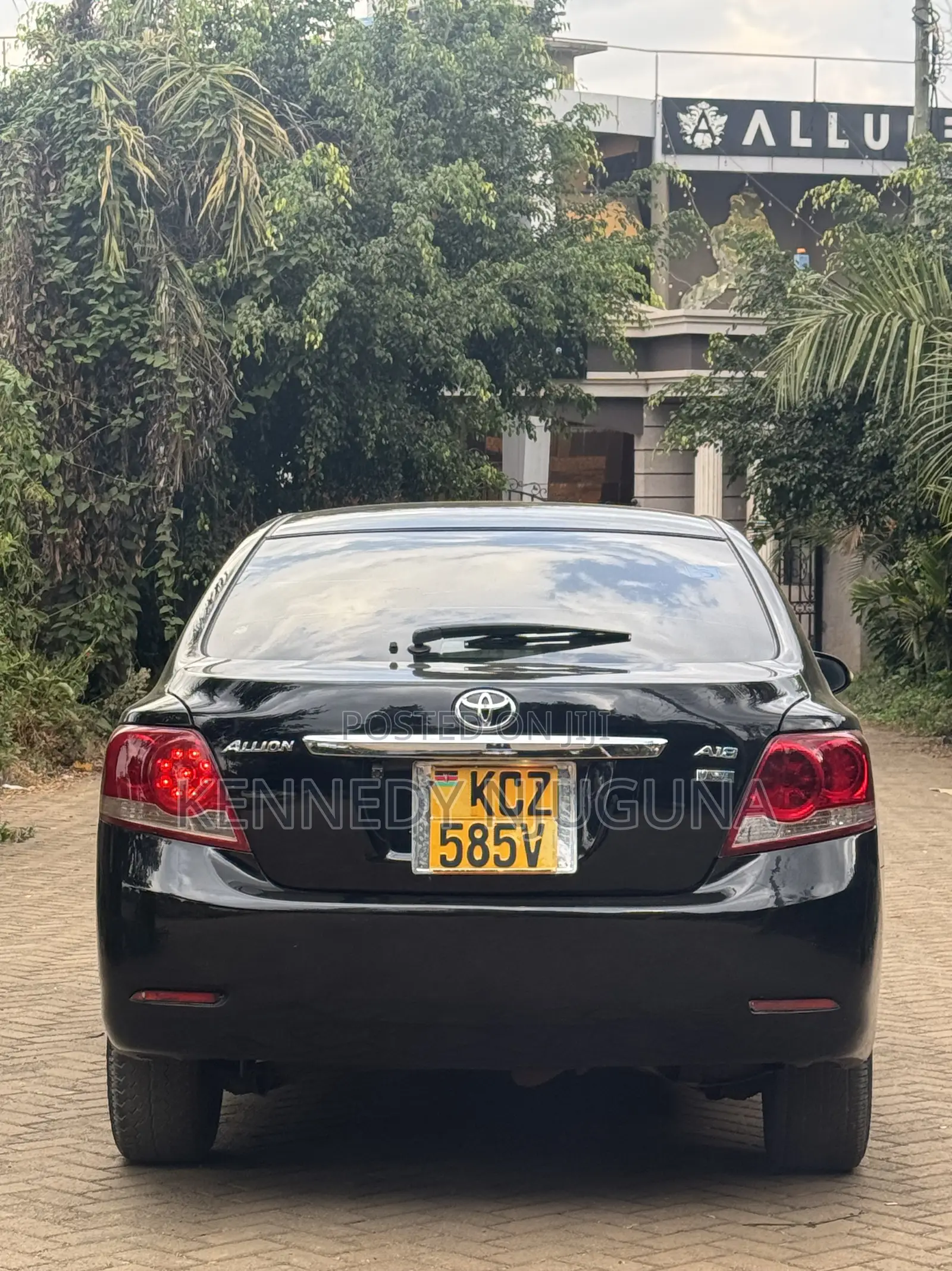 Toyota Allion 2013 Black