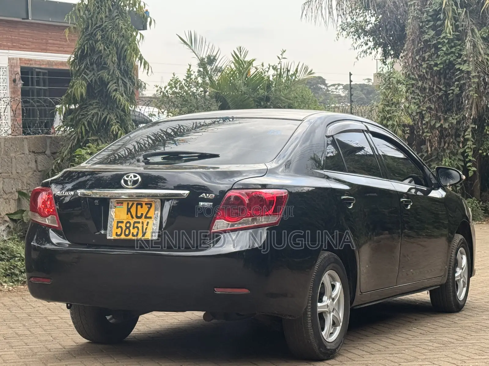 Toyota Allion 2013 Black