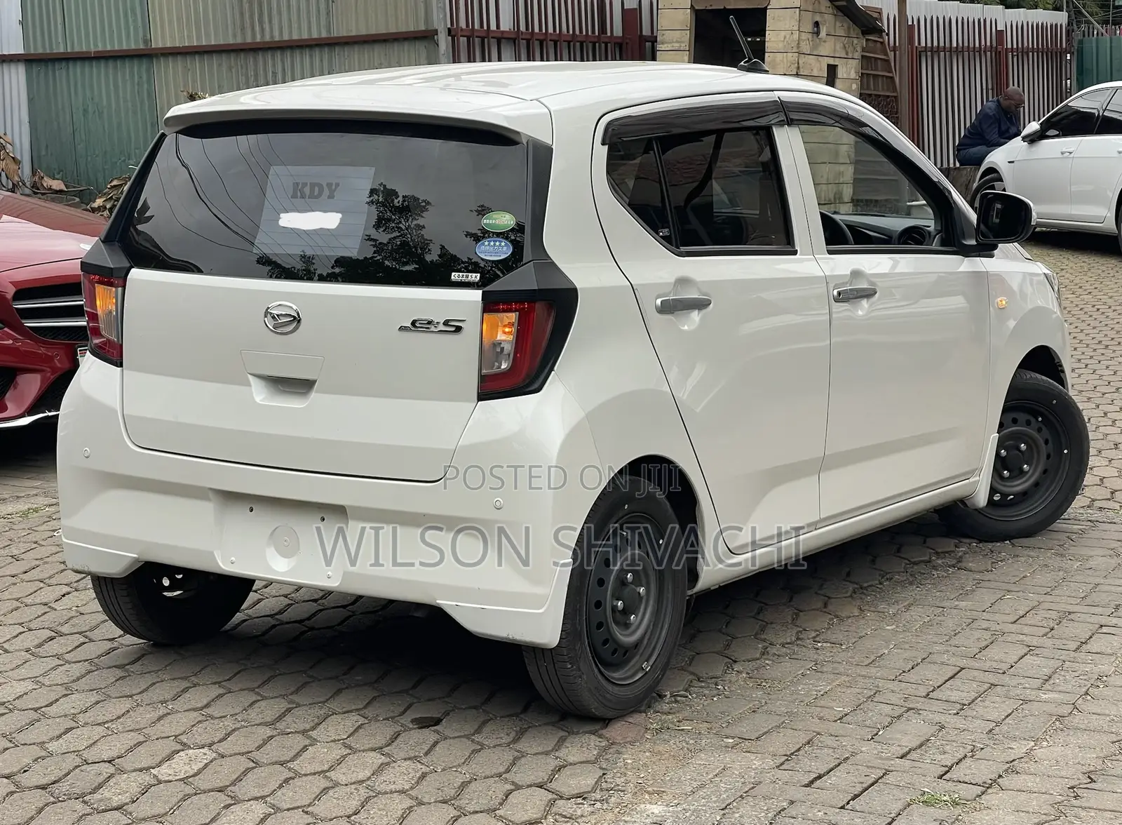 Daihatsu Mira 2019 White