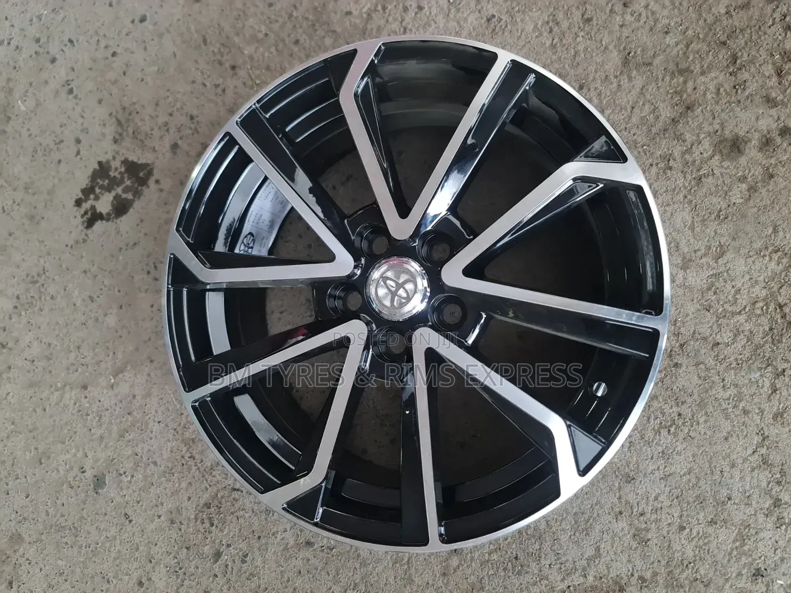Rims (Size 16)Toyota Primio (5 Holes) Set of 4