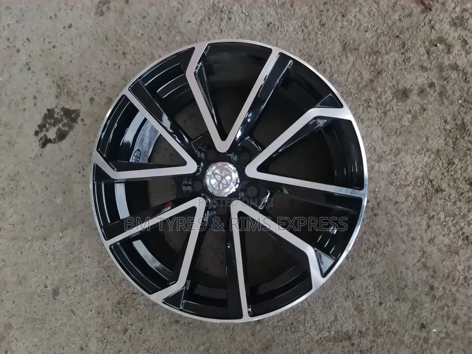 Rims (Size 16)Toyota Primio (5 Holes) Set of 4