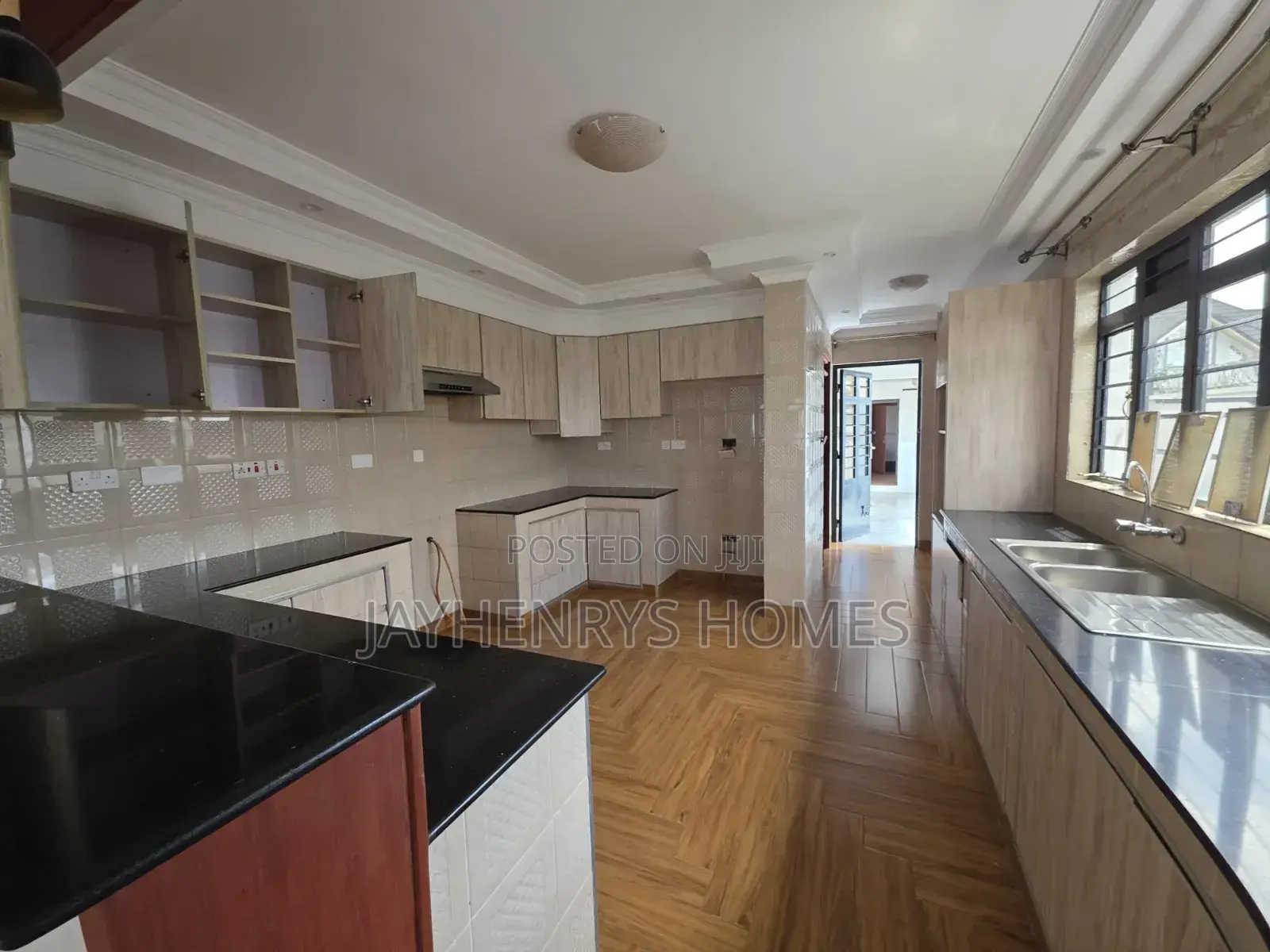 4bdrm House in Runda for rent