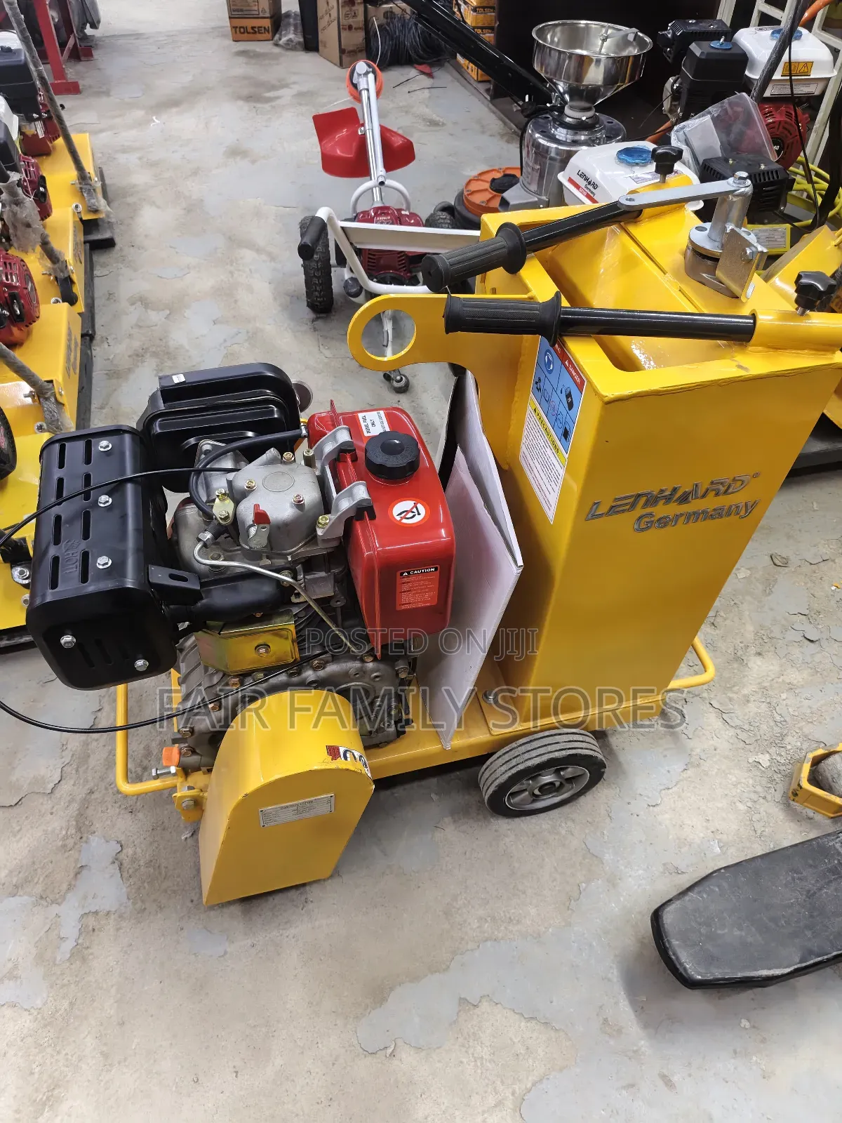 Diesel Road Cutter Machine
