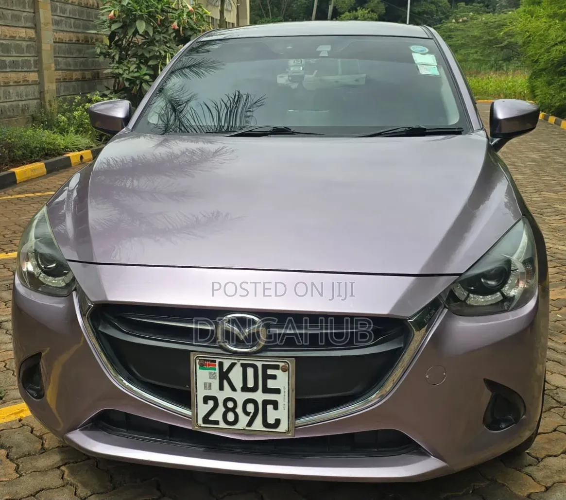Mazda Demio 2015 Pink