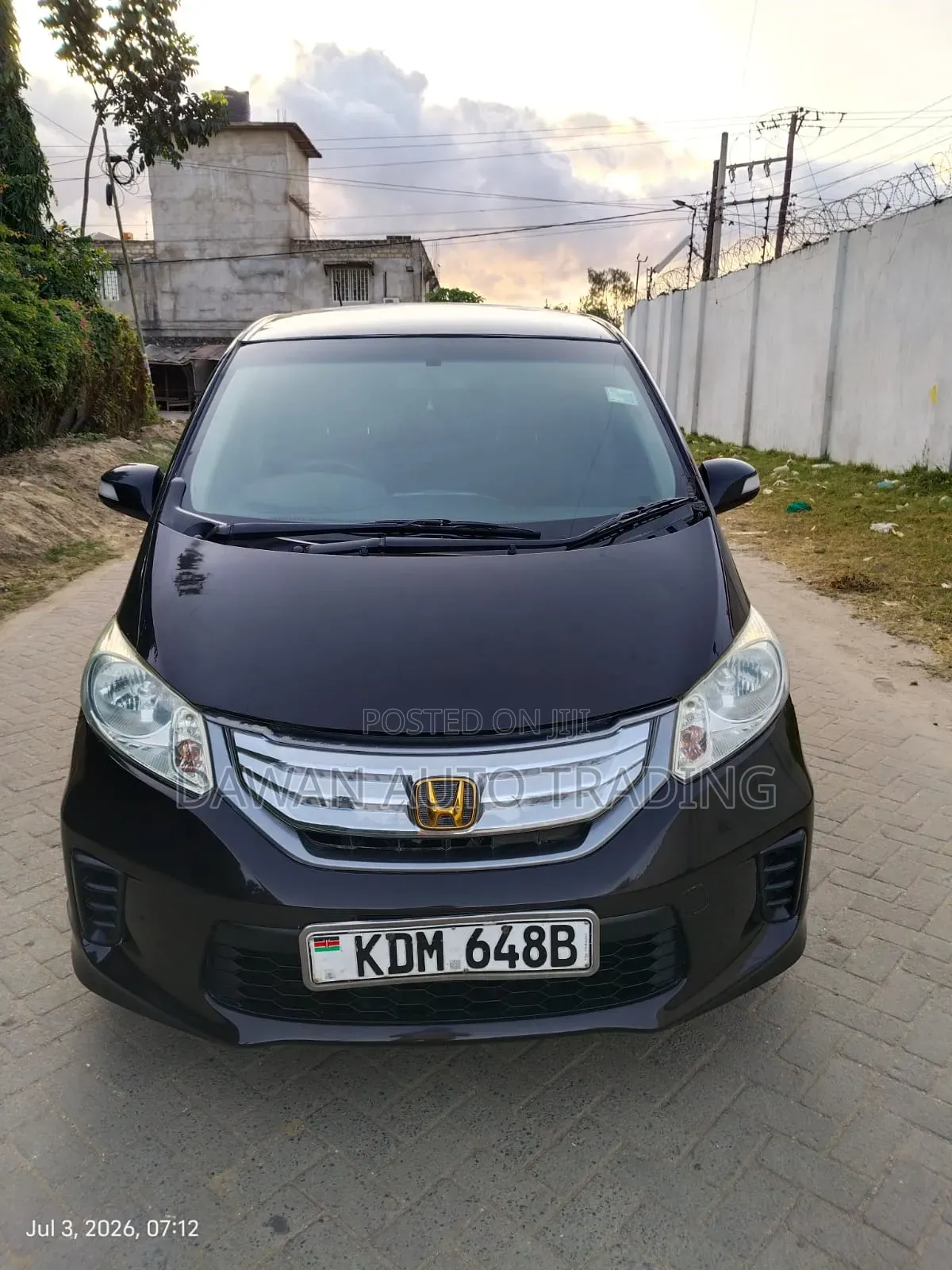 Honda Freed 2016 Purple