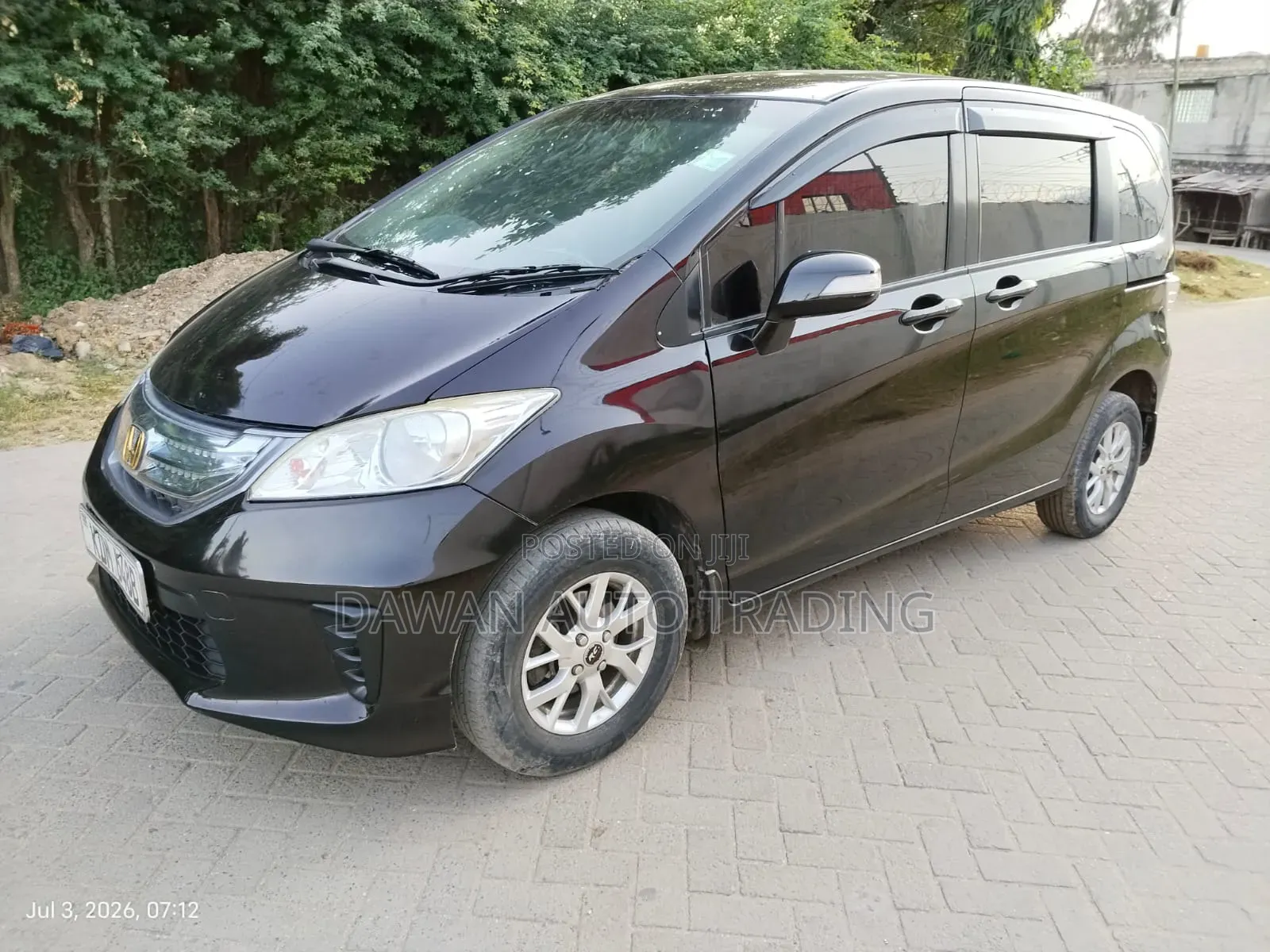 Honda Freed 2016 Purple