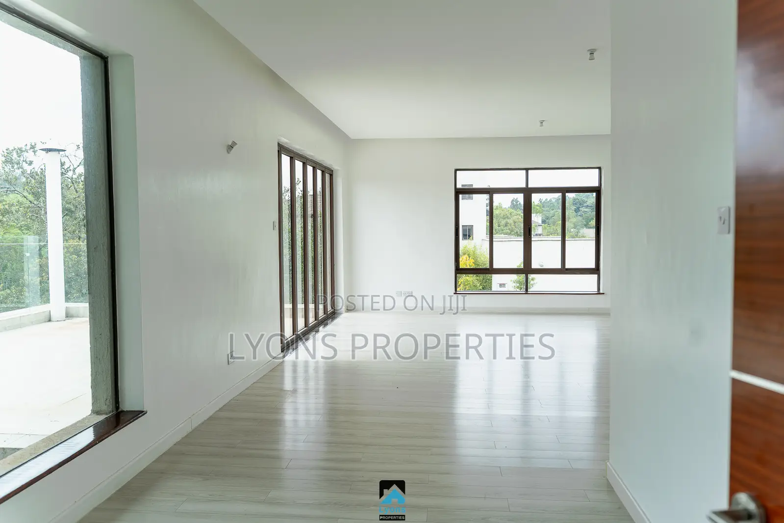 5bdrm Villa in Hardy for rent