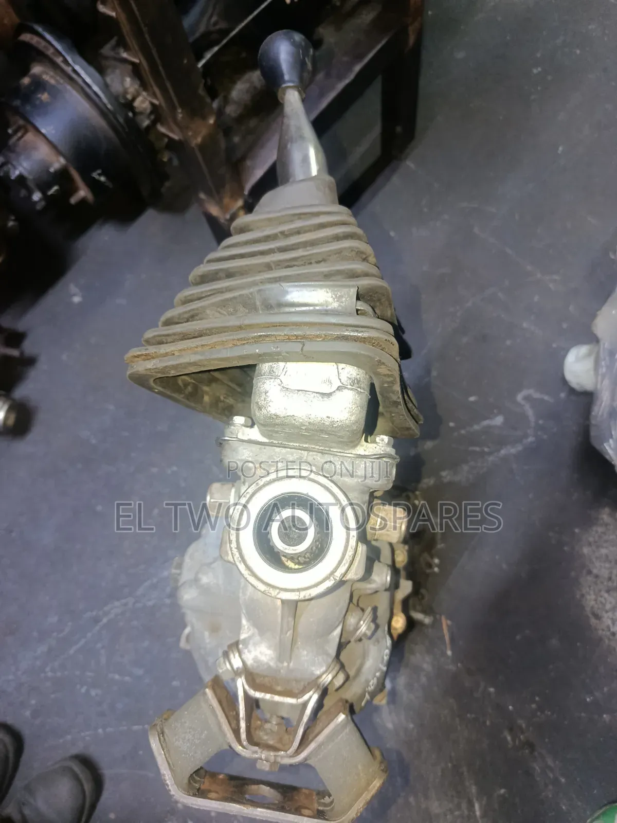 Toyota Hilux 2.4 2-Wheel Drive Manual Gearbox