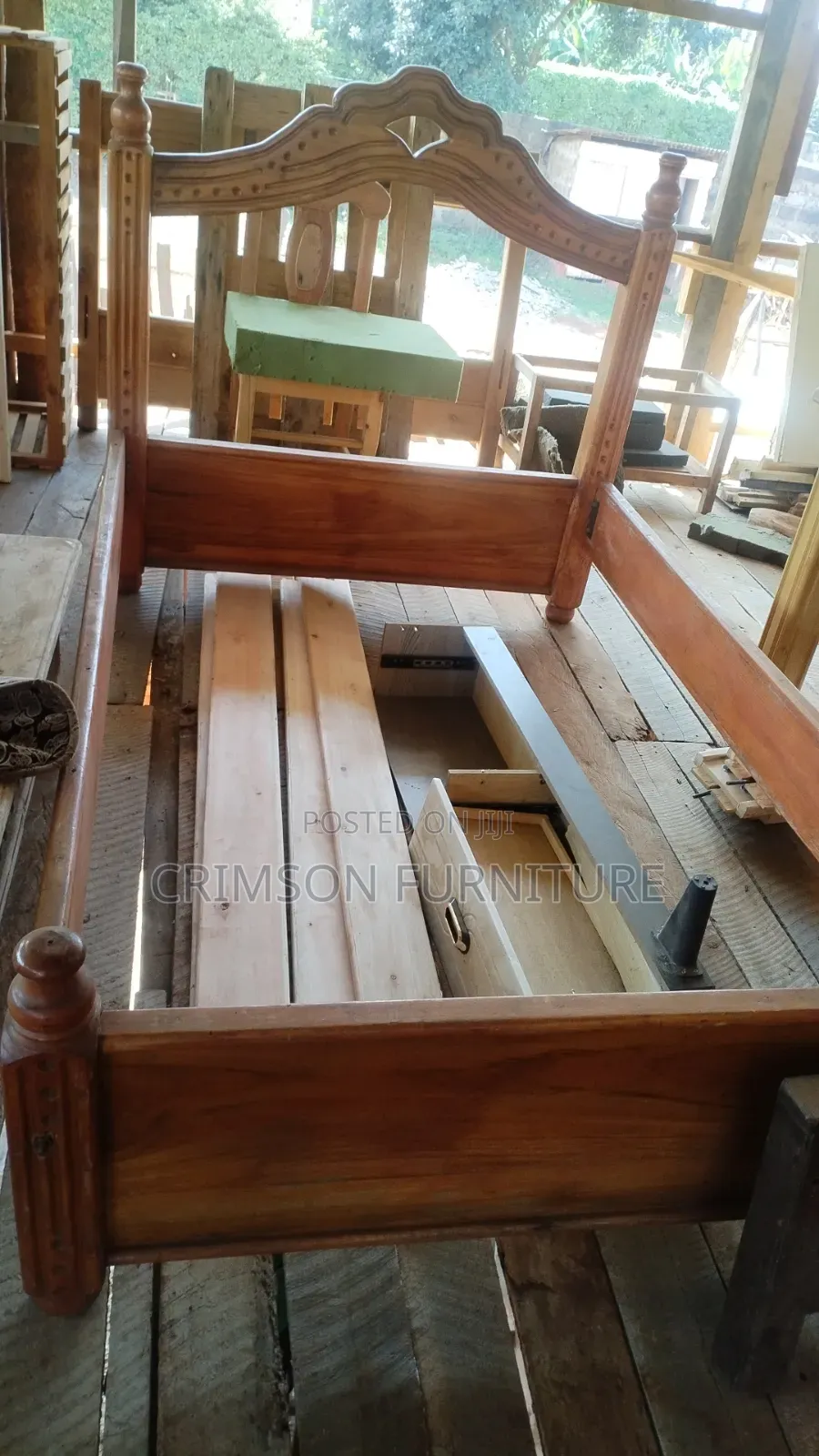 4*6 Wooden Bed