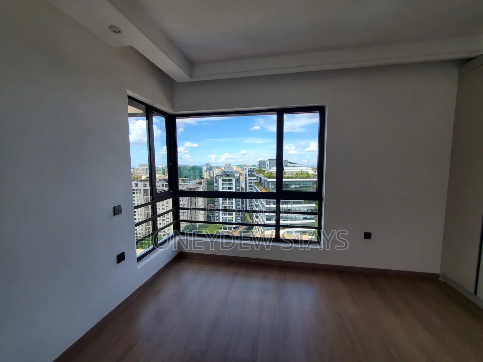 3bdrm Apartment in 108 Riverside for rent
