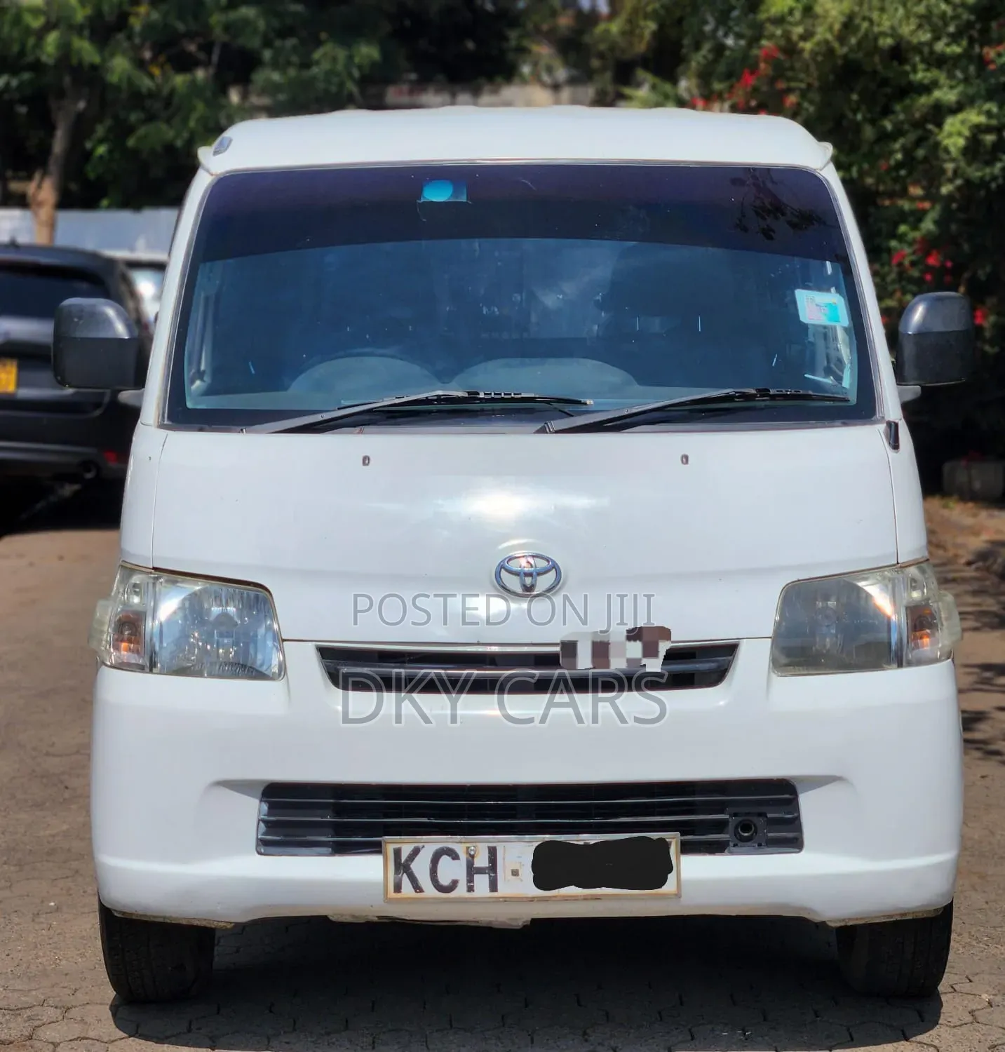 Toyota TownAce 2011 White