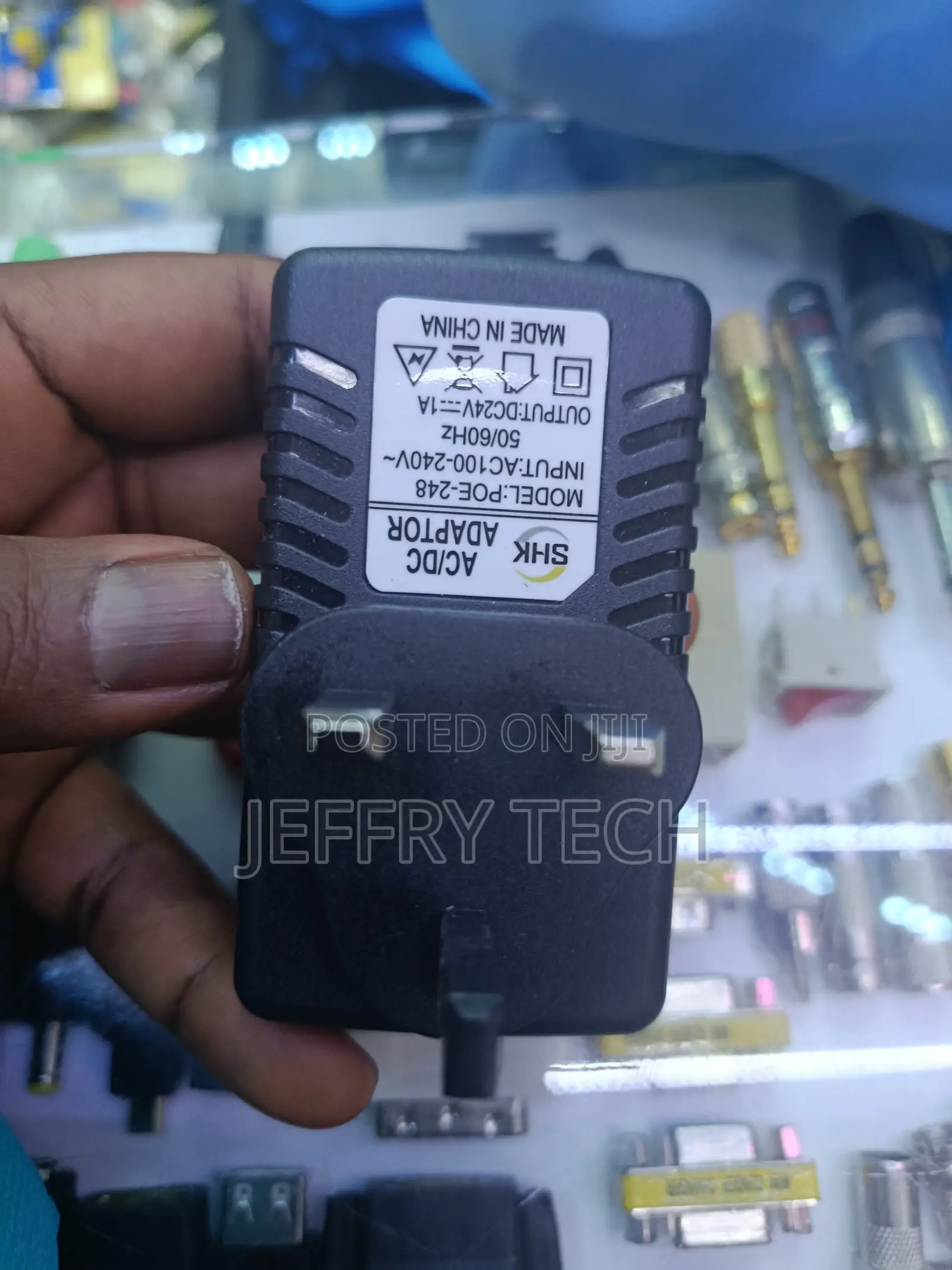 Install Plug and Play 48v 0.5a Poe Injector Power Over Ethernet Adapte