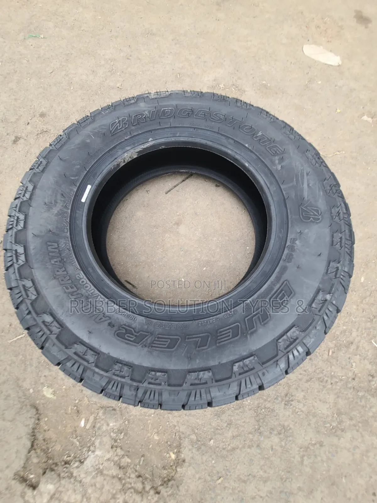 205 R16 Bridgestone Tyres Dueler a/T-002 All-Terrain